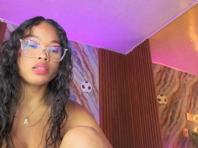 penelope-tay online