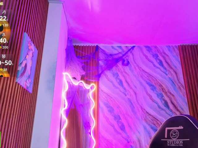 penelope-tay live cam on BongaCams