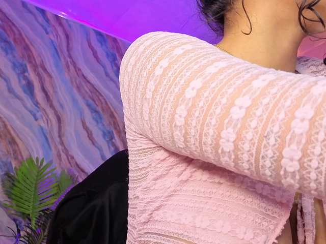 penelope-tay preview