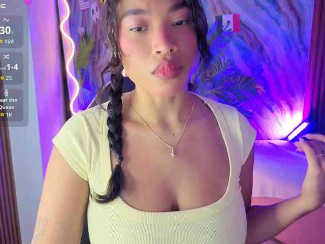 penelope-tay webcam