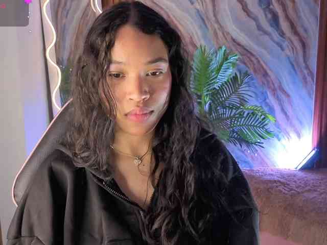 penelope-tay Live Webcam on BongaCams