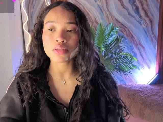 penelope-tay webcam