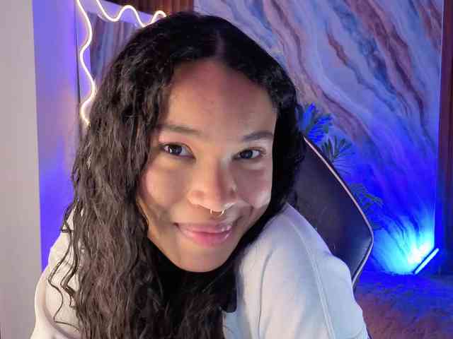 penelope-tay webcam