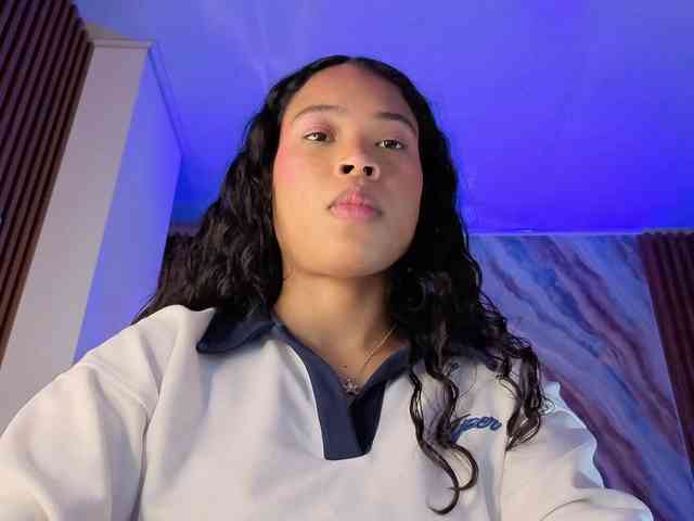 penelope-tay webcam