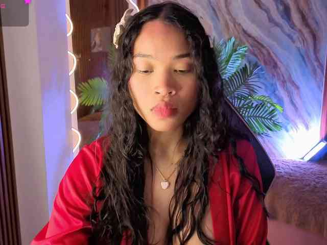 penelope-tay webcam