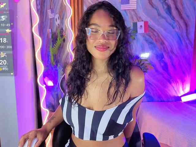 penelope-tay webcam