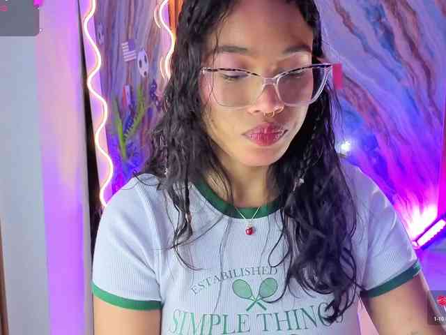 penelope-tay webcam
