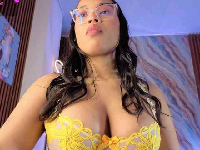 penelope-tay webcam