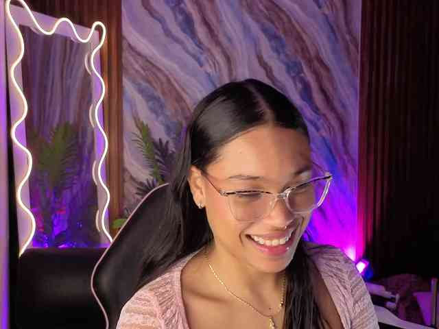 penelope-tay webcam