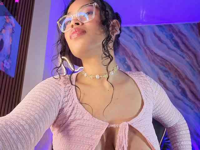 penelope-tay webcam