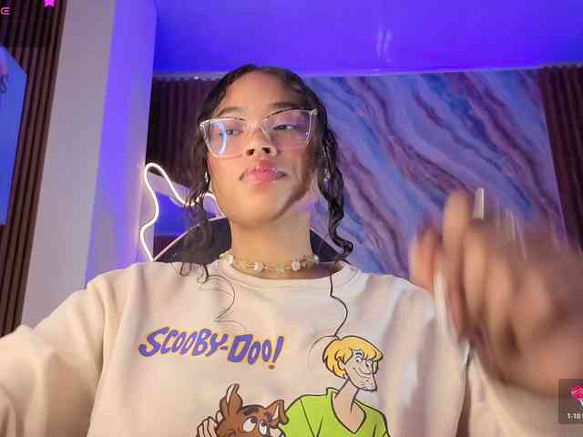 penelope-tay webcam