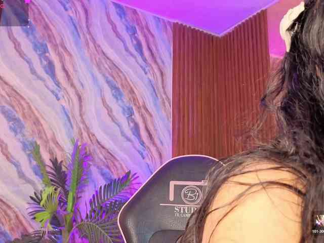 penelope-tay webcam