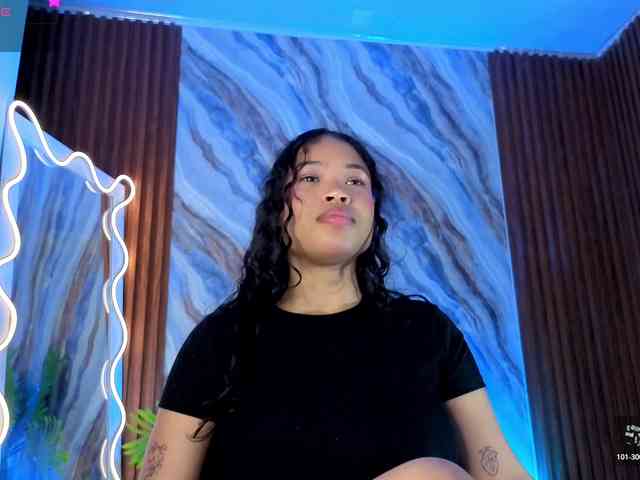 penelope-tay webcam