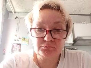 HelenaGloss