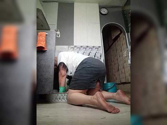 HelenaGloss live cam on BongaCams