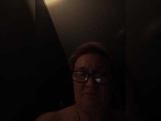 HelenaGloss