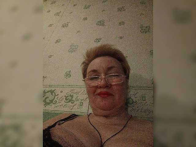 HelenaGloss Live Cam on BongaCams