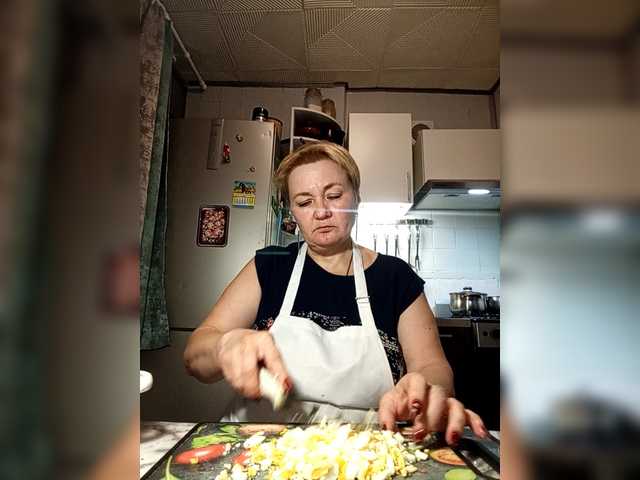 HelenaGloss's BongaCams show and profile