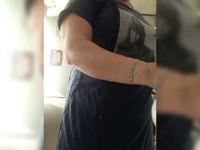 HelenaGloss