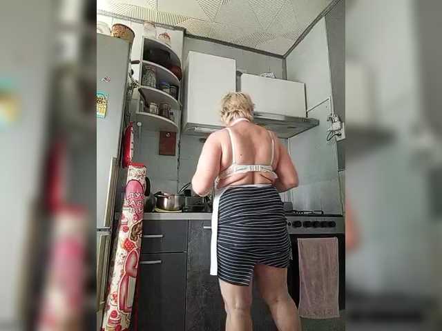 HelenaGloss