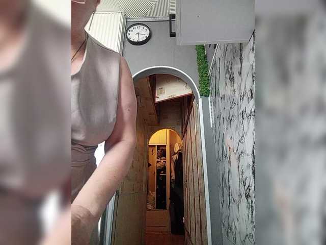 HelenaGloss's BongaCams show and profile