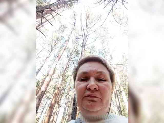 HelenaGloss