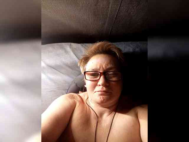 HelenaGloss webcam