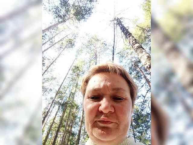 HelenaGloss