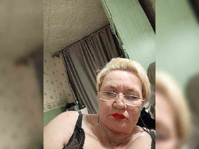 HelenaGloss webcam