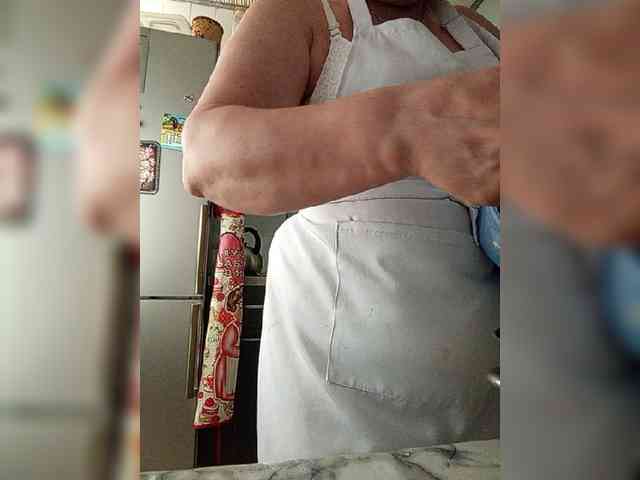HelenaGloss webcam