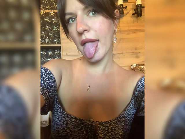 Tvoya-Bipka live cam on BongaCams