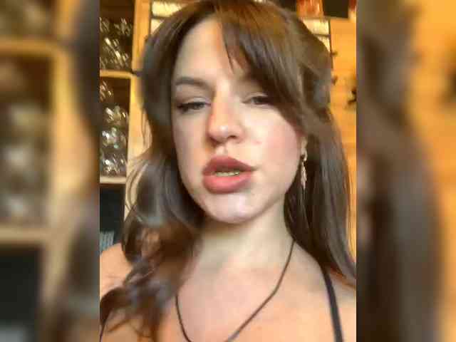 Yummypopka webcam