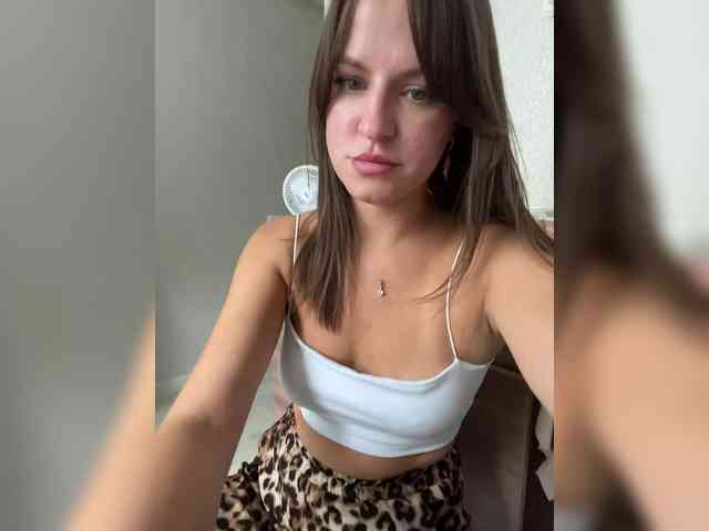 Tvoya-Bipka Sex Cam Show