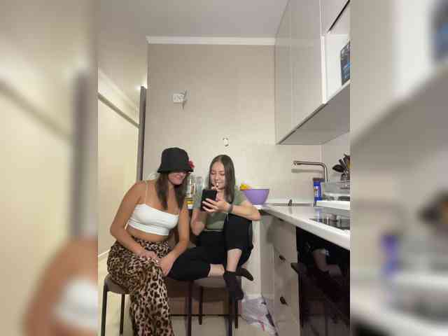 Yummypopka webcam