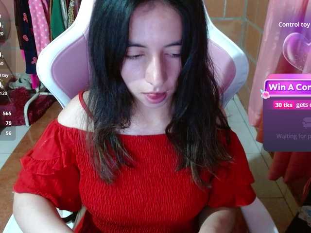 Maggie-Fox live cam on BongaCams
