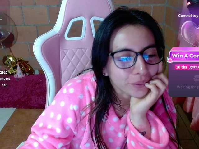 Maggie-Fox live cam on BongaCams