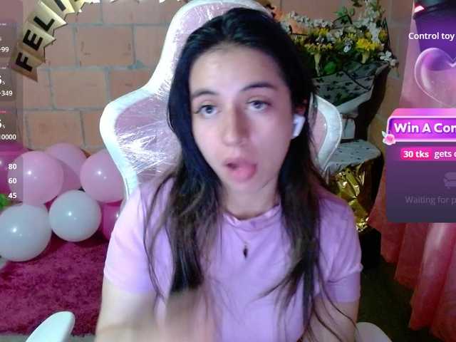 Maggie-Fox live cam on BongaCams