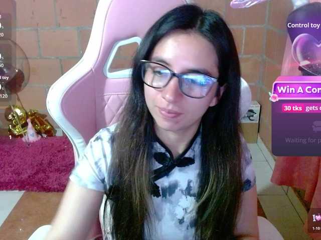 Maggie-Fox live cam on BongaCams