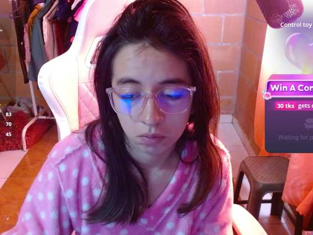 Maggie-Fox live cam on BongaCams