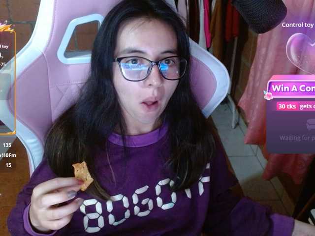Maggie-Fox live cam on BongaCams