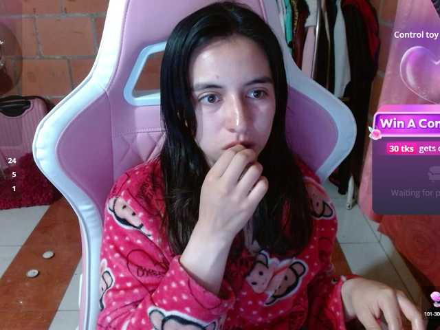 Maggie-Fox live cam on BongaCams