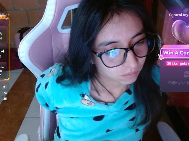 Maggie-Fox live cam on BongaCams