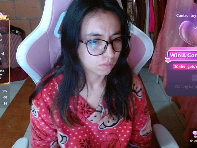 Maggie-Fox live cam on BongaCams