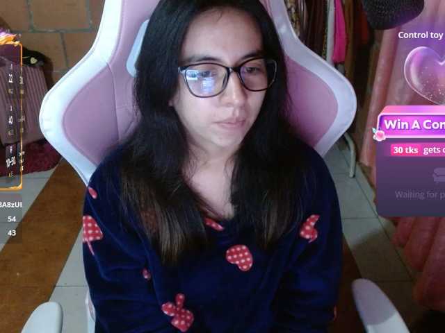 Maggie-Fox live cam on BongaCams