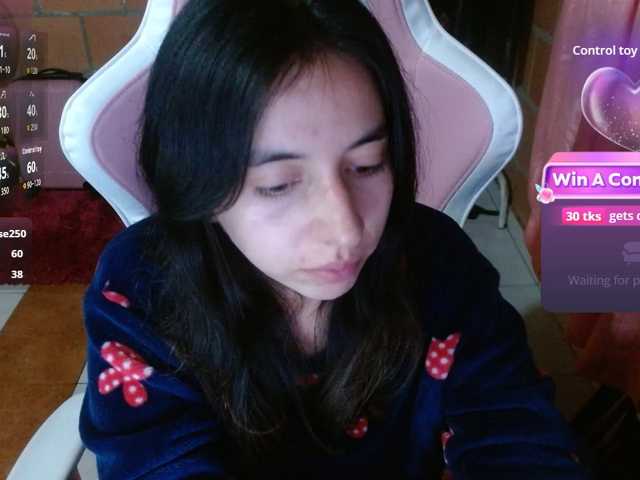 Maggie-Fox live cam on BongaCams