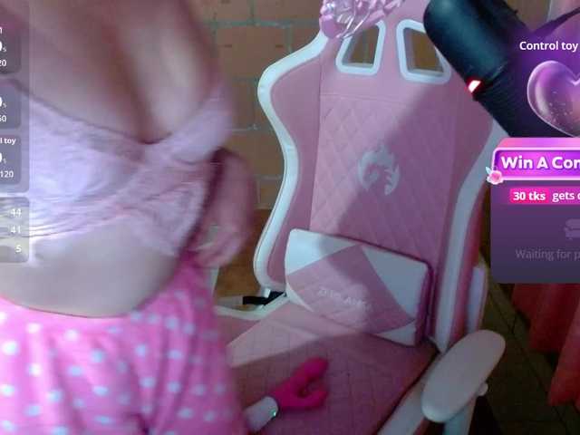 Maggie-Fox Canlı Cam: BongaCams