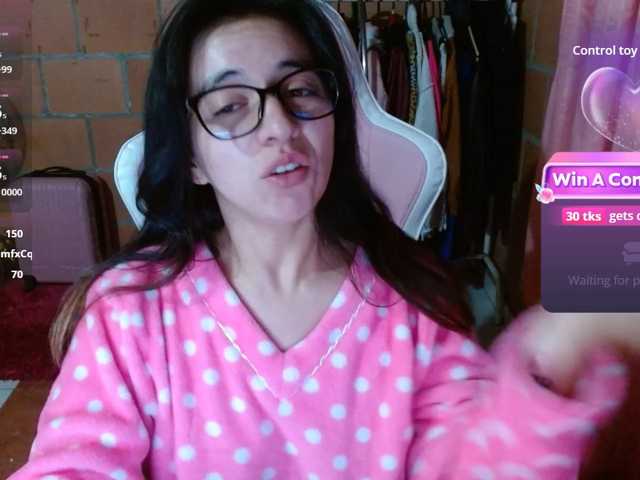 Maggie-Fox live cam on BongaCams