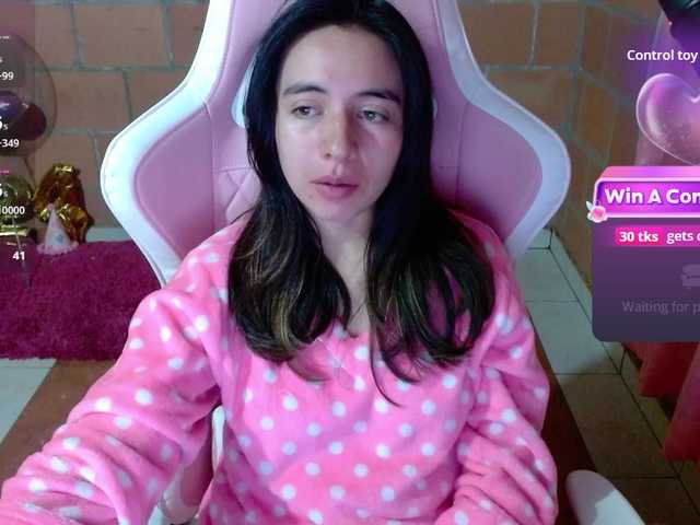 Maggie-Fox live cam on BongaCams
