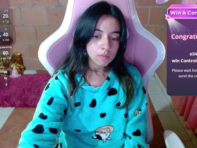 Maggie-Fox live cam on BongaCams