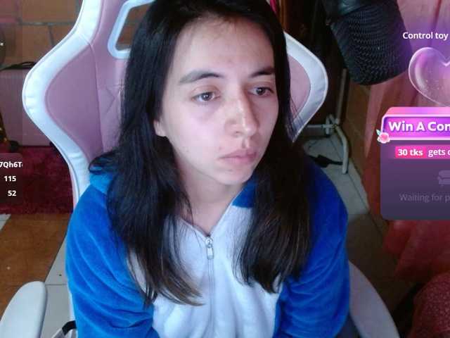 Maggie-Fox live cam on BongaCams
